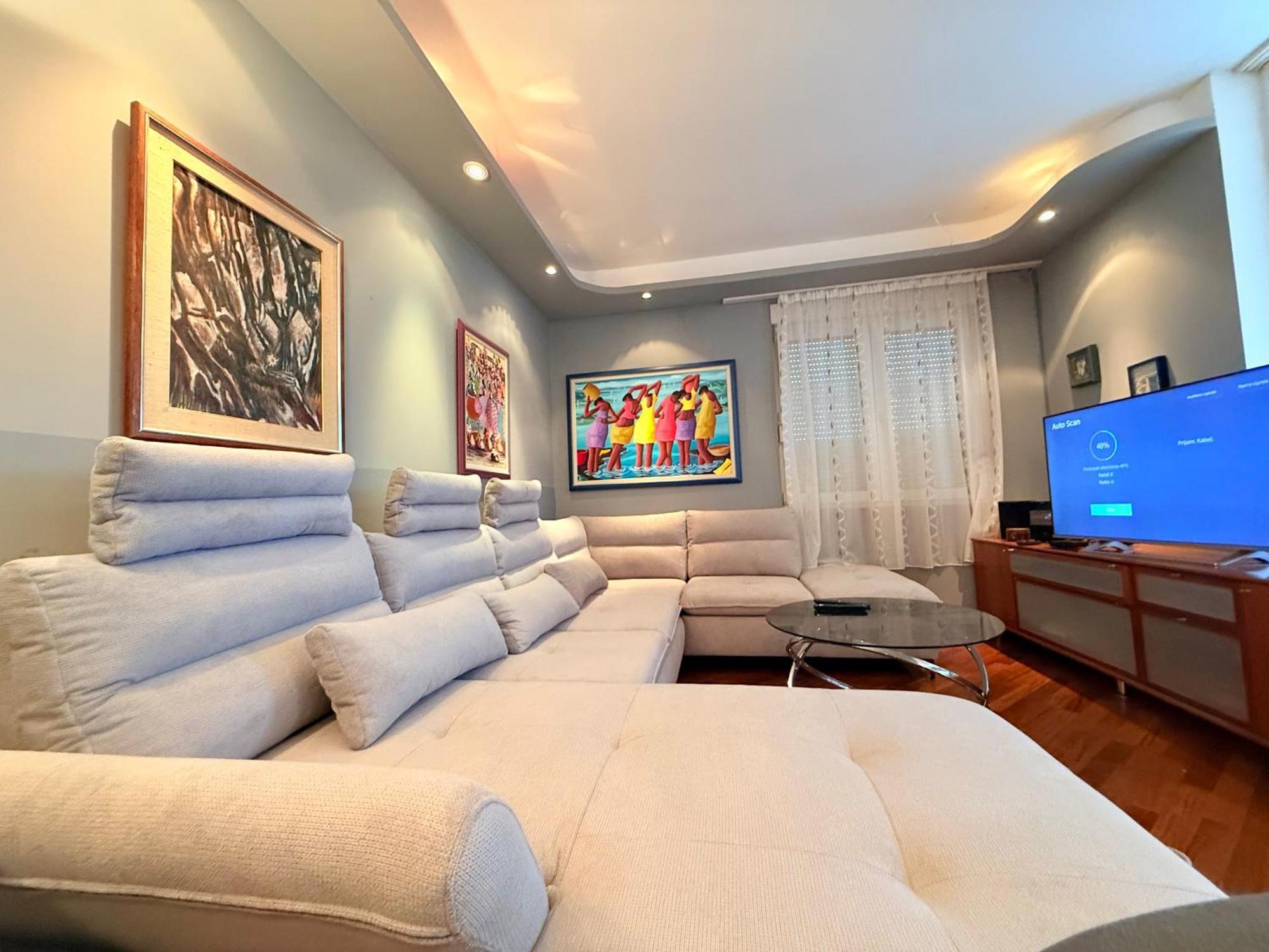Blue Stella Luxury Apartment สปลิท ภายนอก รูปภาพ