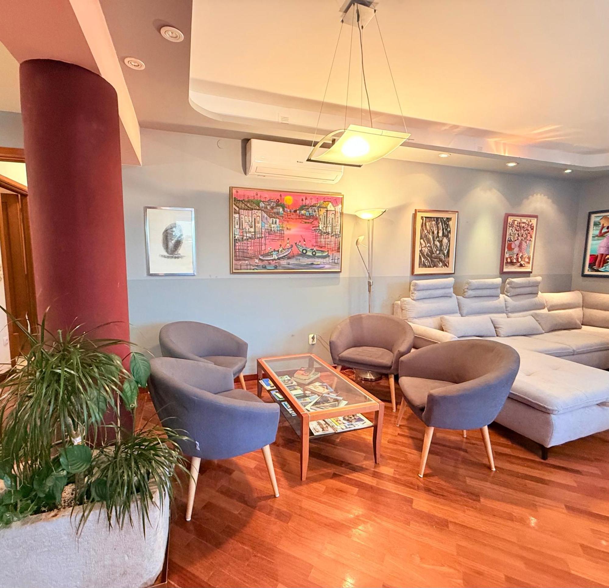 Blue Stella Luxury Apartment สปลิท ภายนอก รูปภาพ